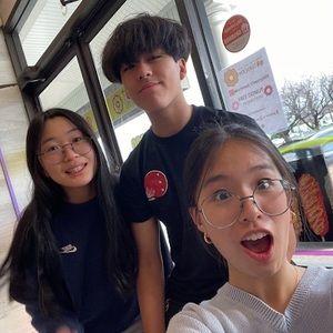 Meet your Posher, Adam